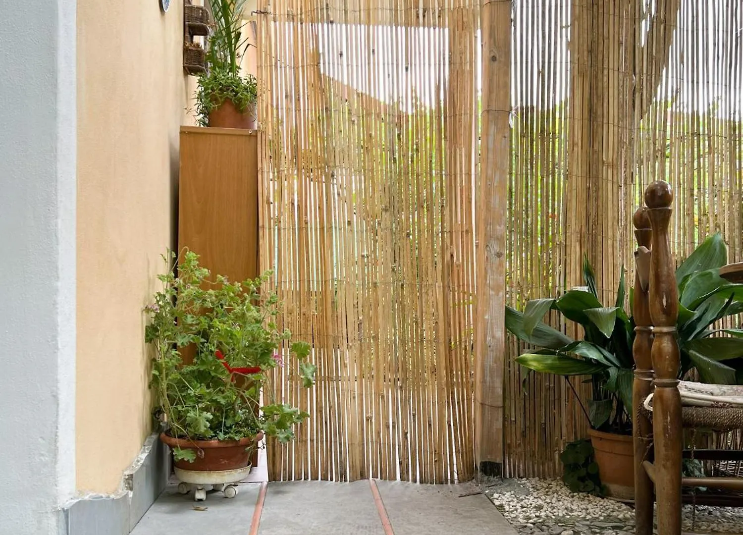 Appartamento Rustico Con Giardino E Parcheggio Gratuito Imperia